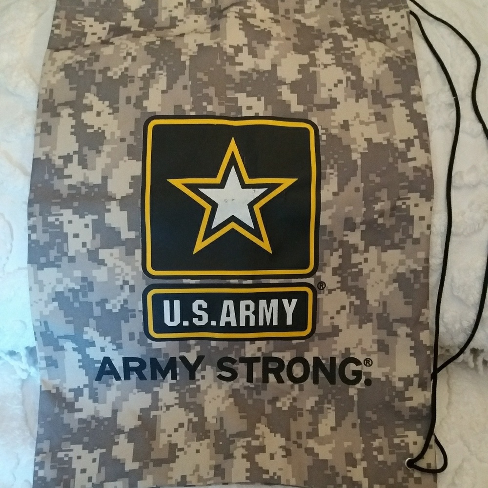 US Army ARMY STRONG String Pack
